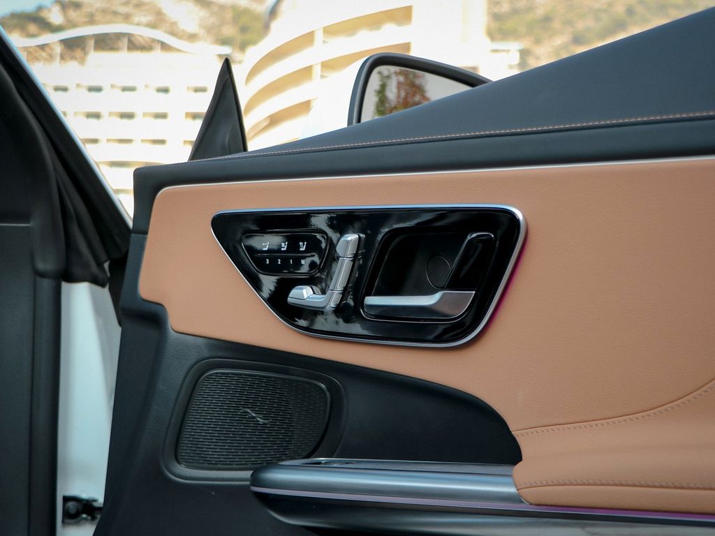 Mercedes-Benz CLE 200 2025