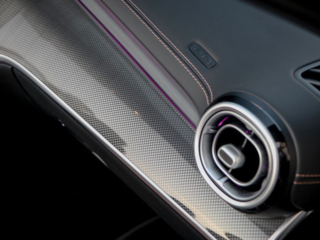 Mercedes-Benz CLE 200 2025