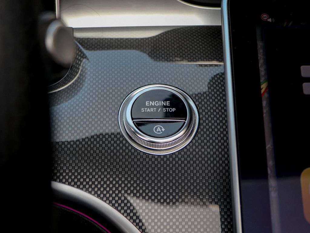 Mercedes-Benz CLE 200 2025