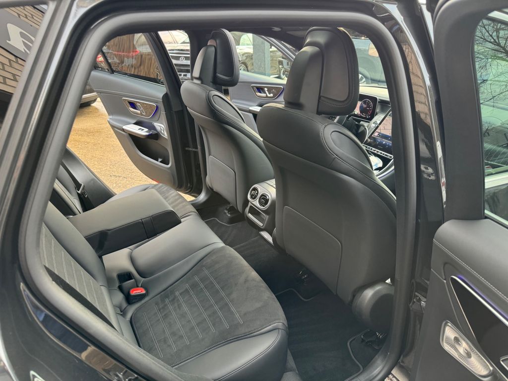 Mercedes-Benz GLC 300 2024