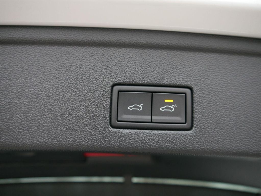 Volkswagen Touareg 2025