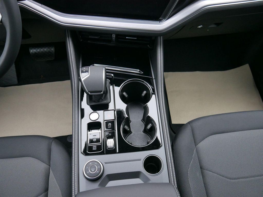 Volkswagen Touareg 2025