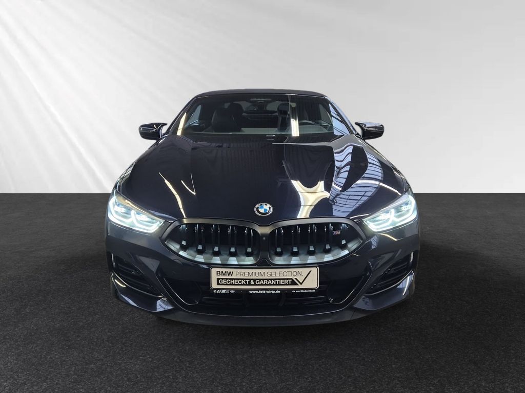 BMW M850 2022