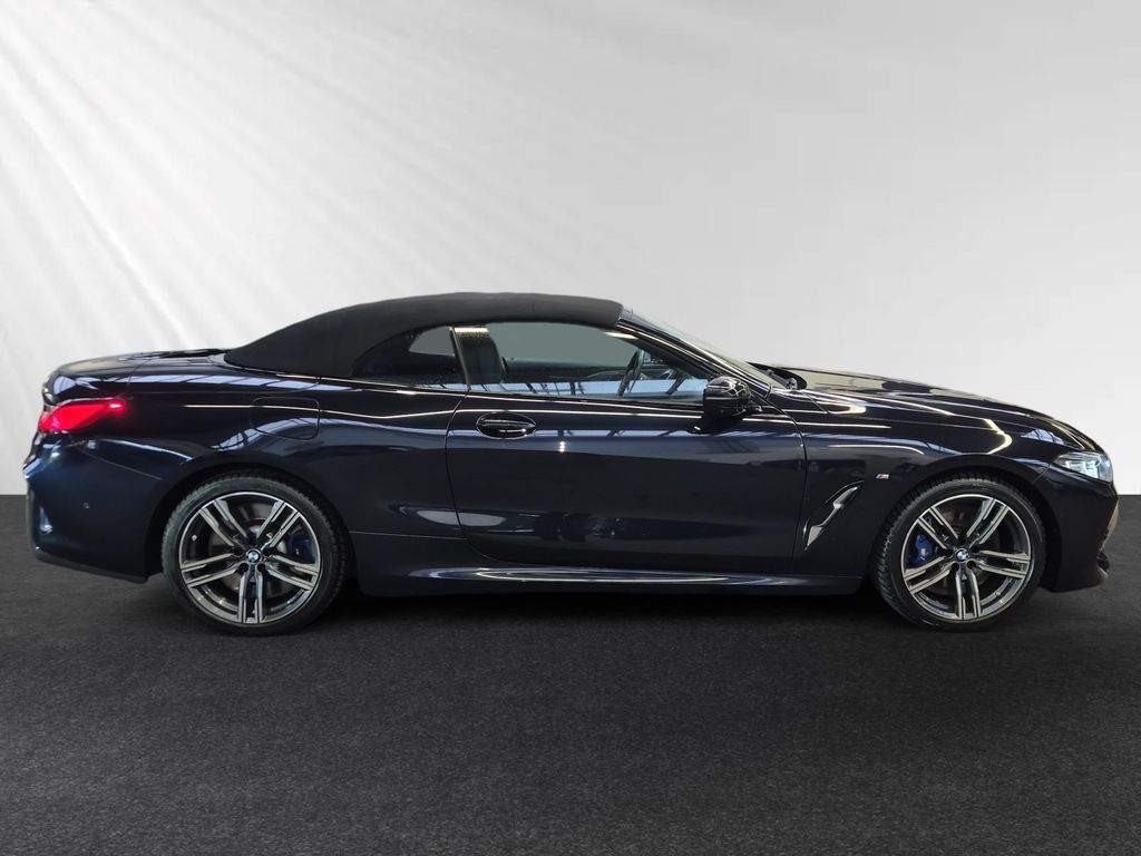 BMW M850 2022