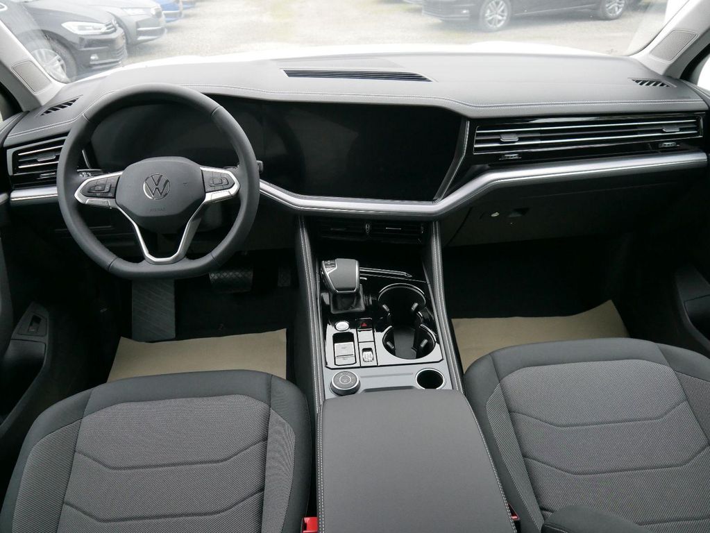 Volkswagen Touareg 2025