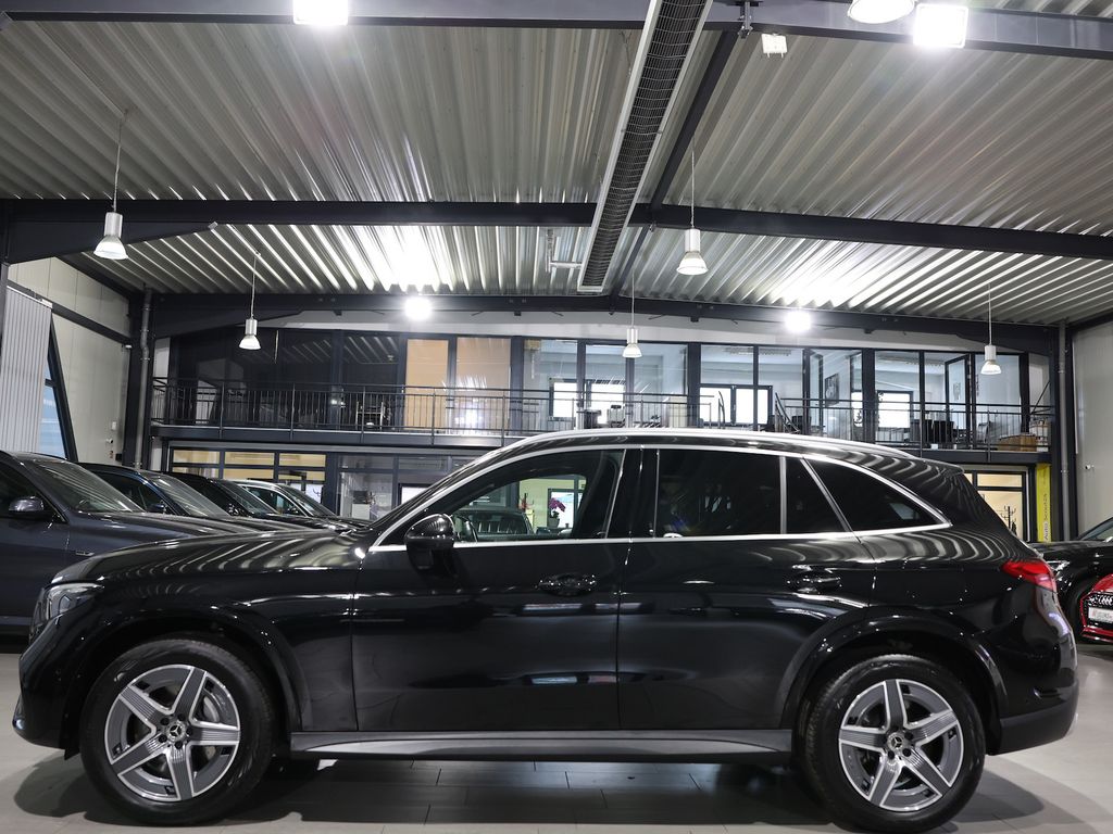 Mercedes-Benz GLC 300 2023