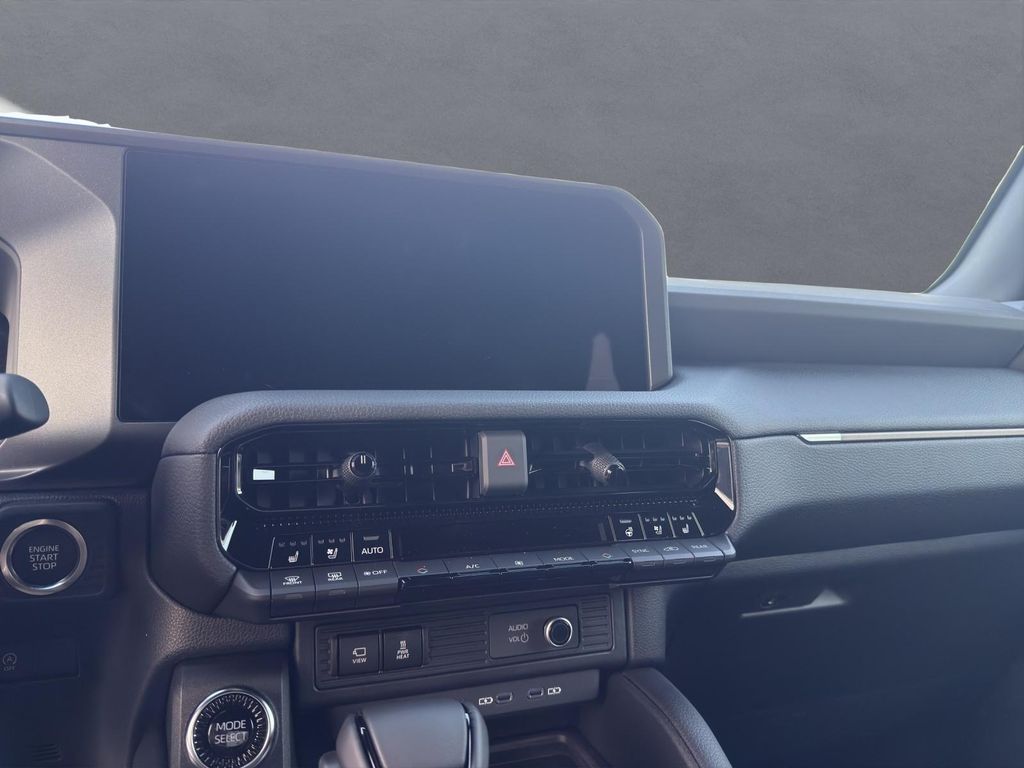 Toyota Land Cruiser 2025