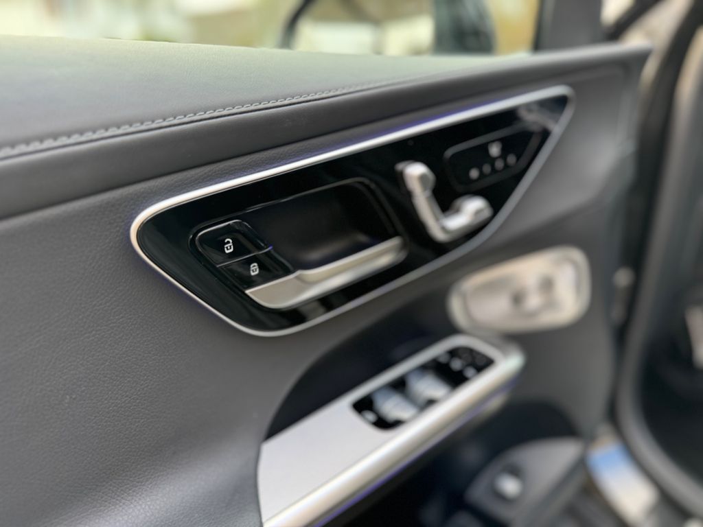 Mercedes-Benz GLC 300 2024