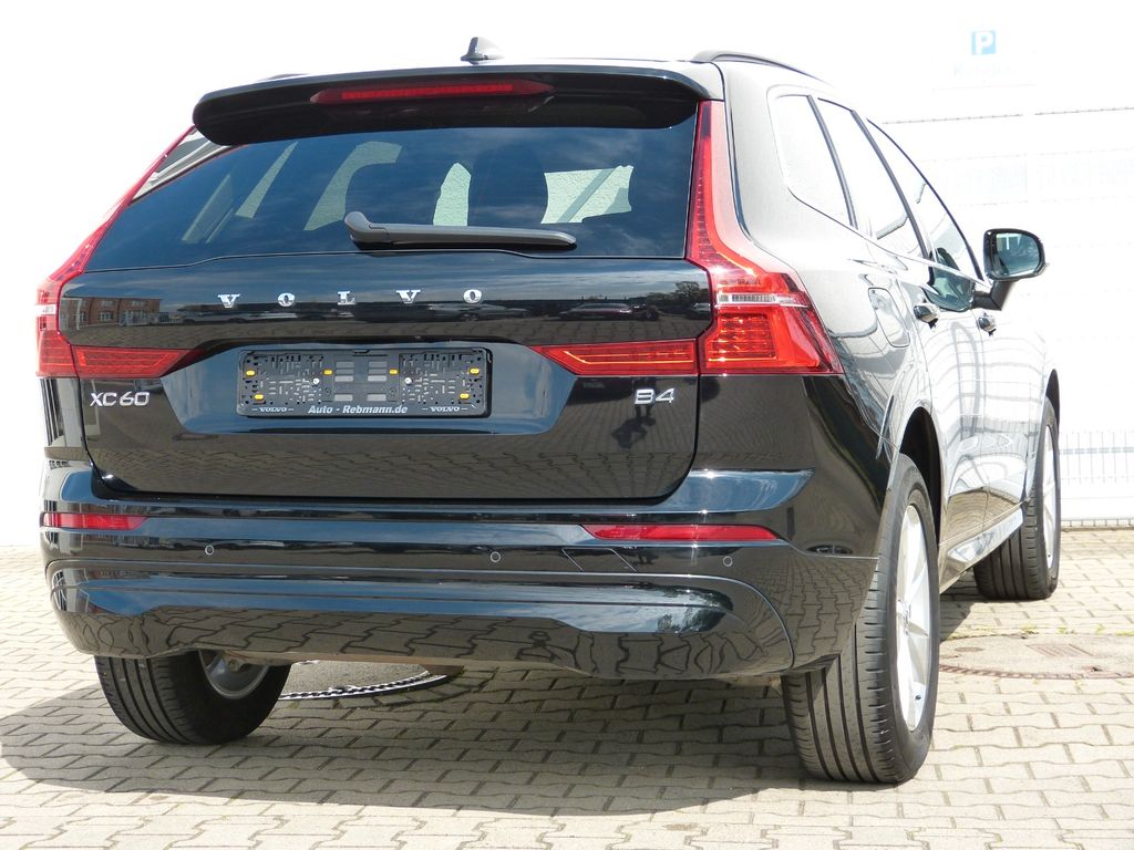 Volvo XC60 2022
