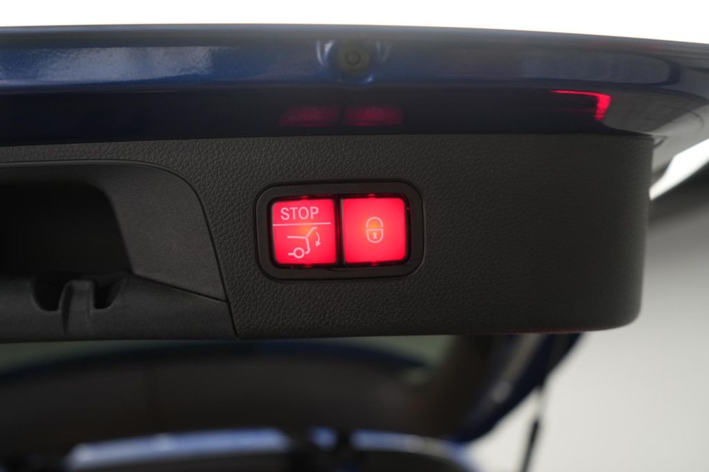 Mercedes-Benz GLC 300 2022