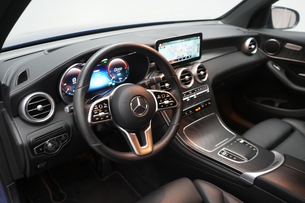 Mercedes-Benz GLC 300 2022