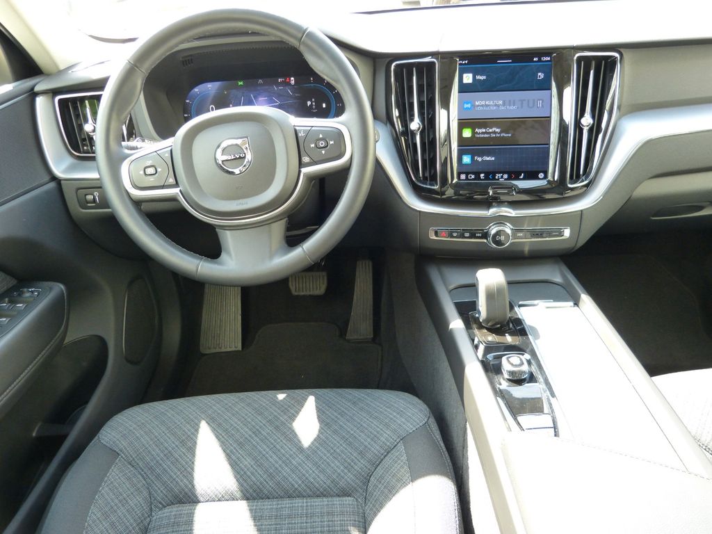 Volvo XC60 2022