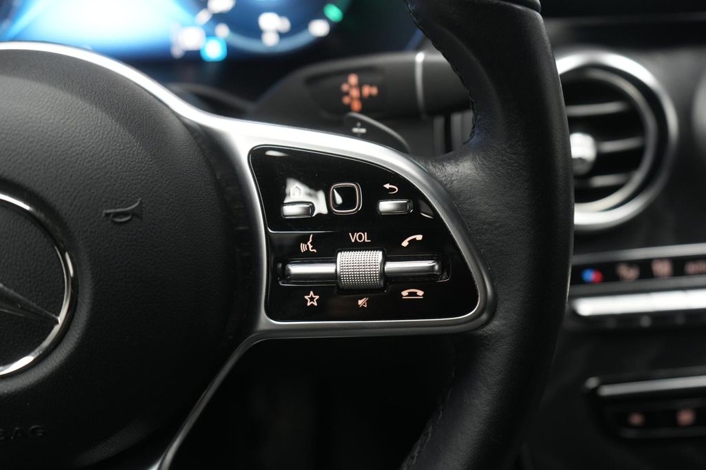 Mercedes-Benz GLC 300 2022