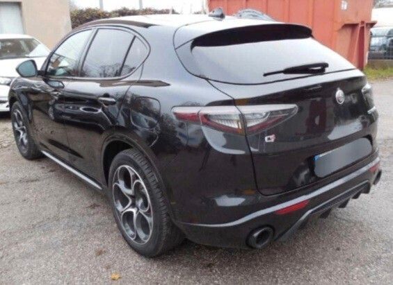 Alfa Romeo Stelvio 2025