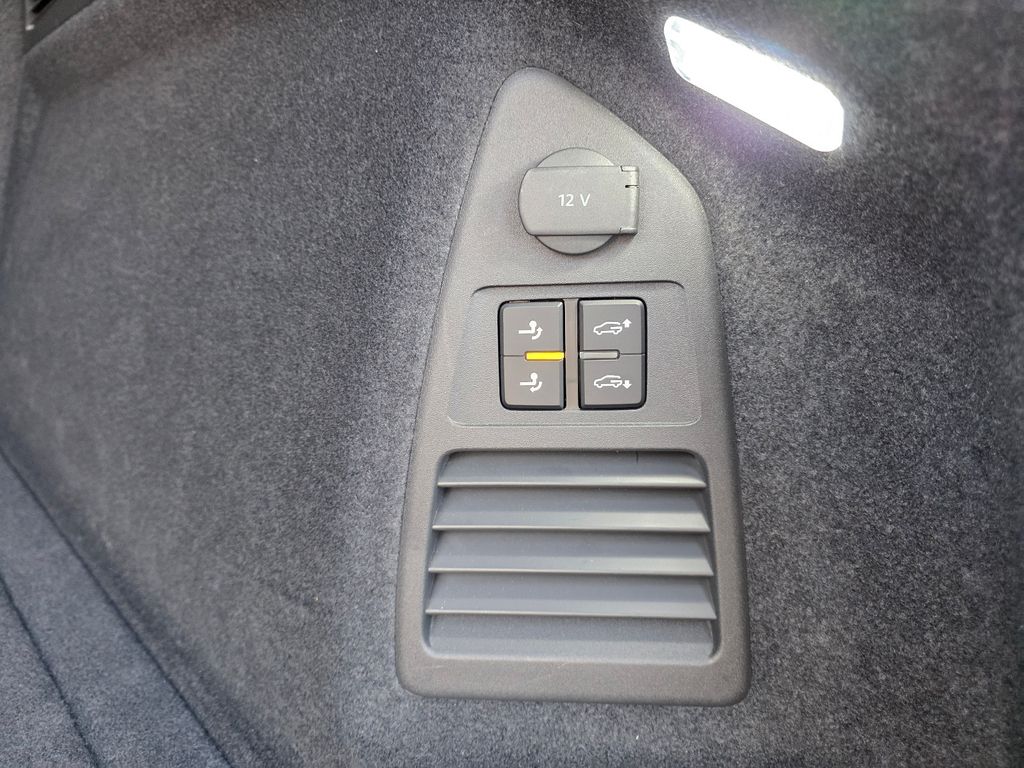 Volkswagen Touareg 2025