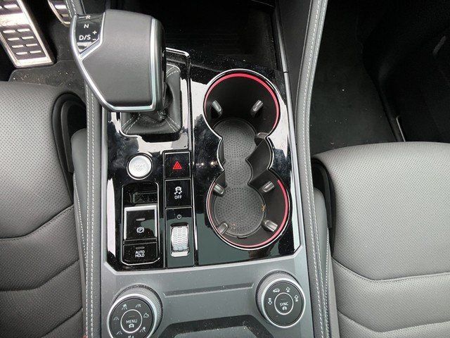 Volkswagen Touareg 2025