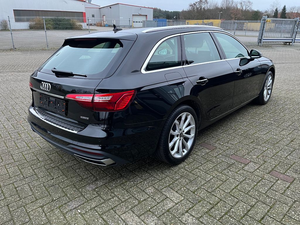 Audi A4 2022