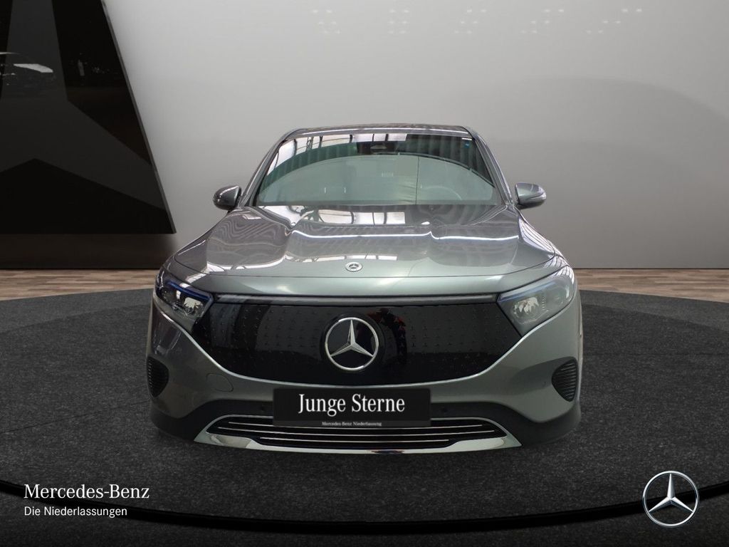 Mercedes-Benz EQB 2025