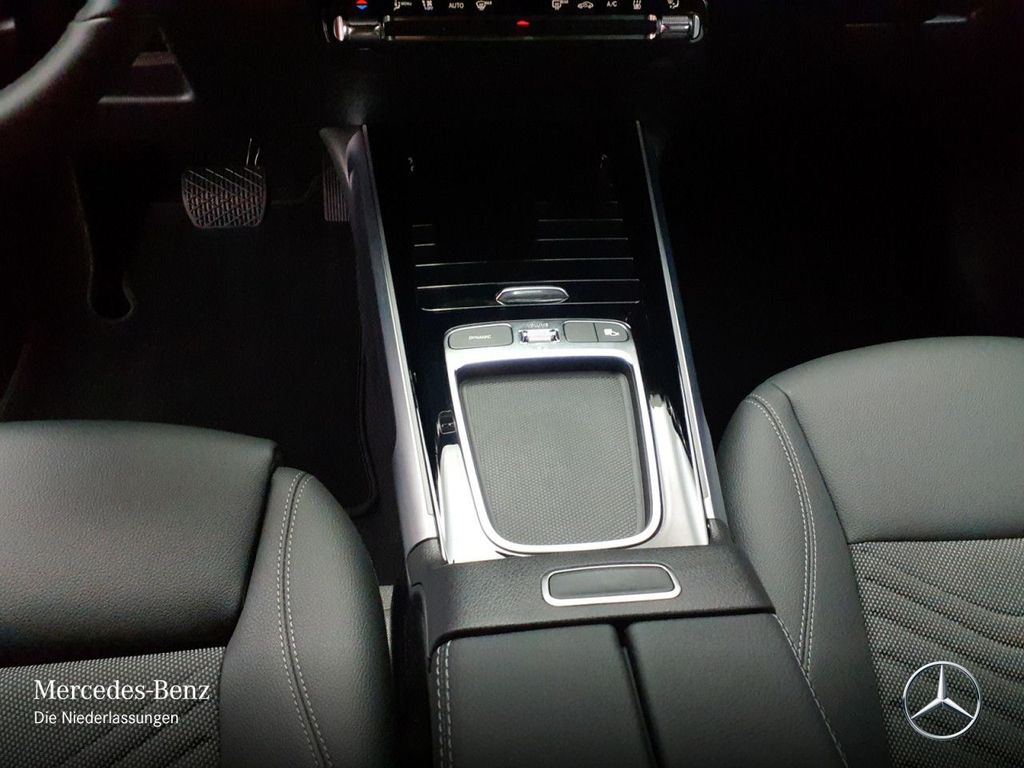 Mercedes-Benz EQB 2025