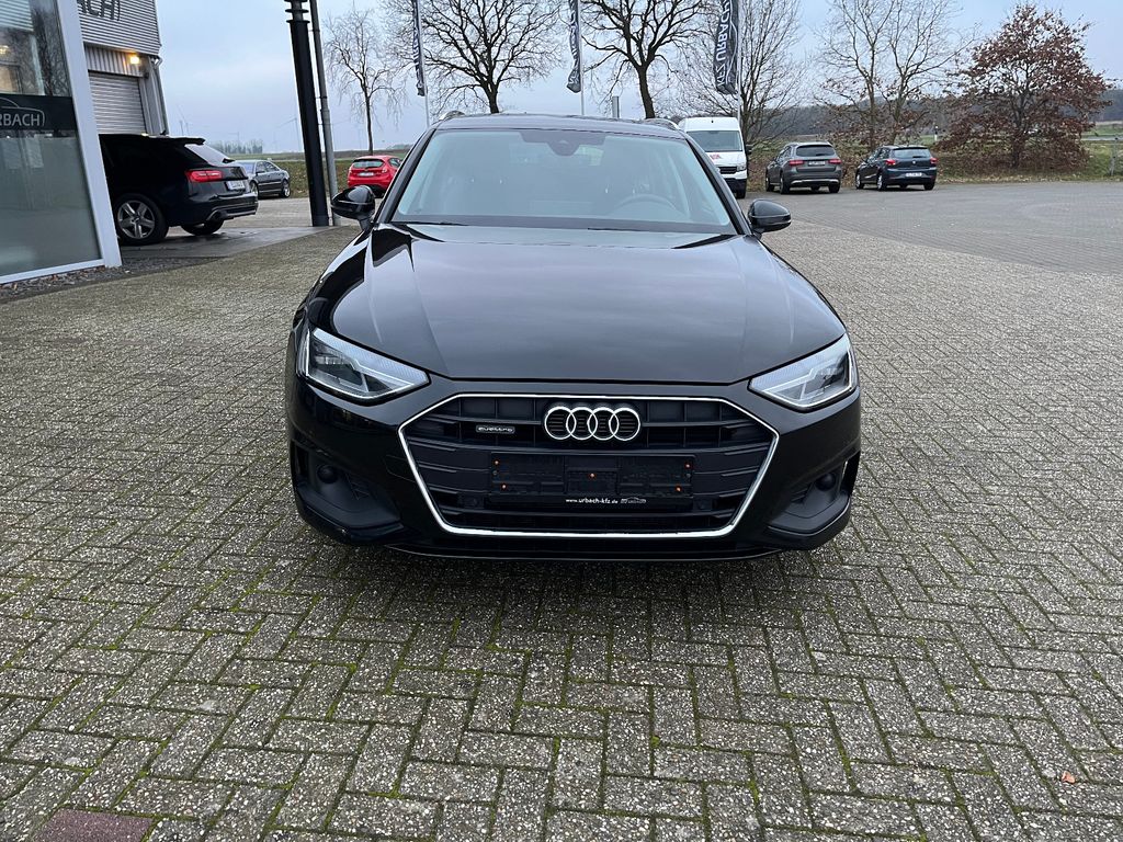Audi A4 2022