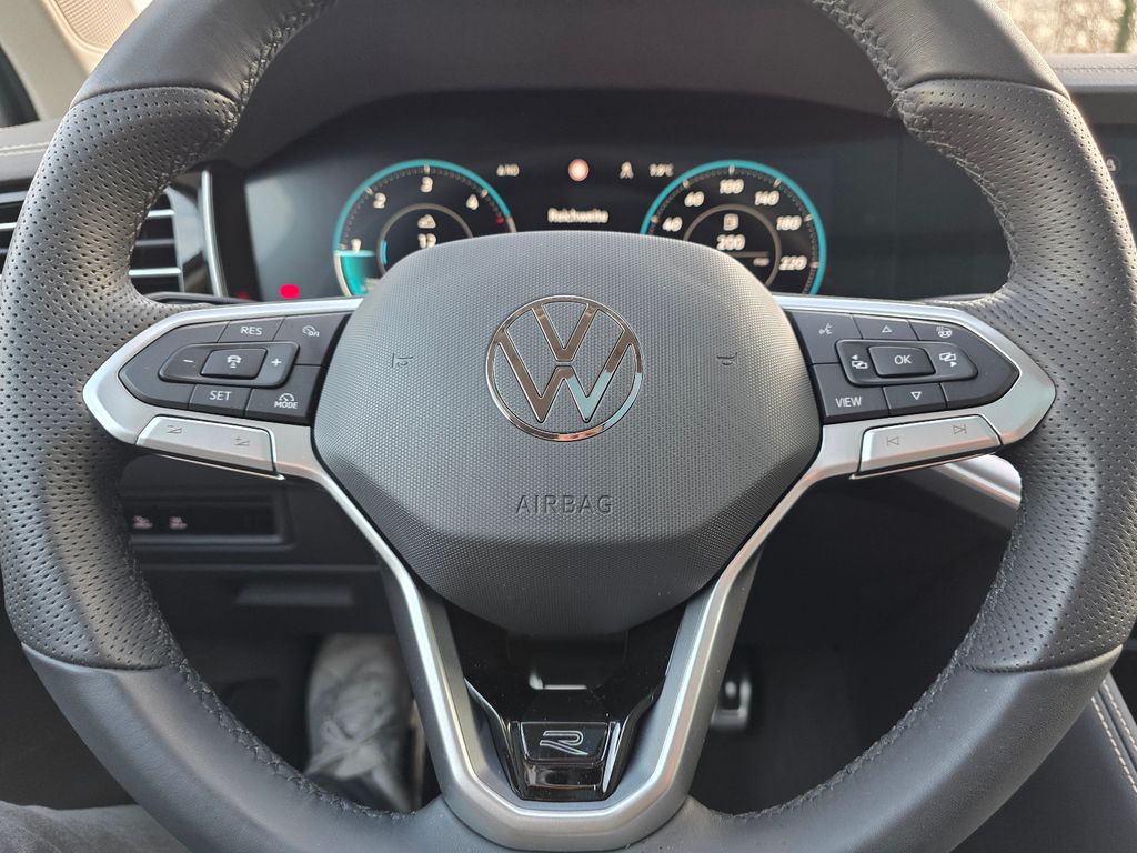 Volkswagen Touareg 2025