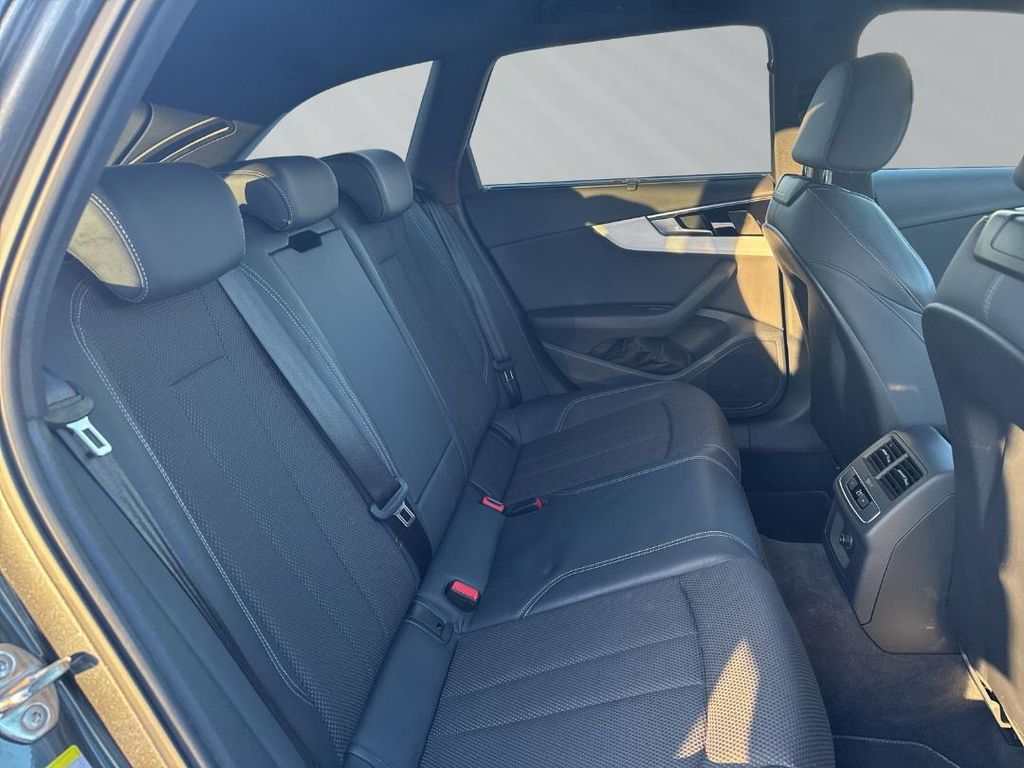Audi A4 2022