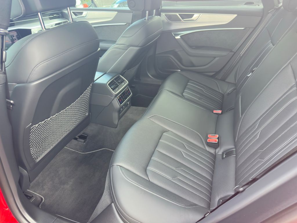 Audi S7 2023