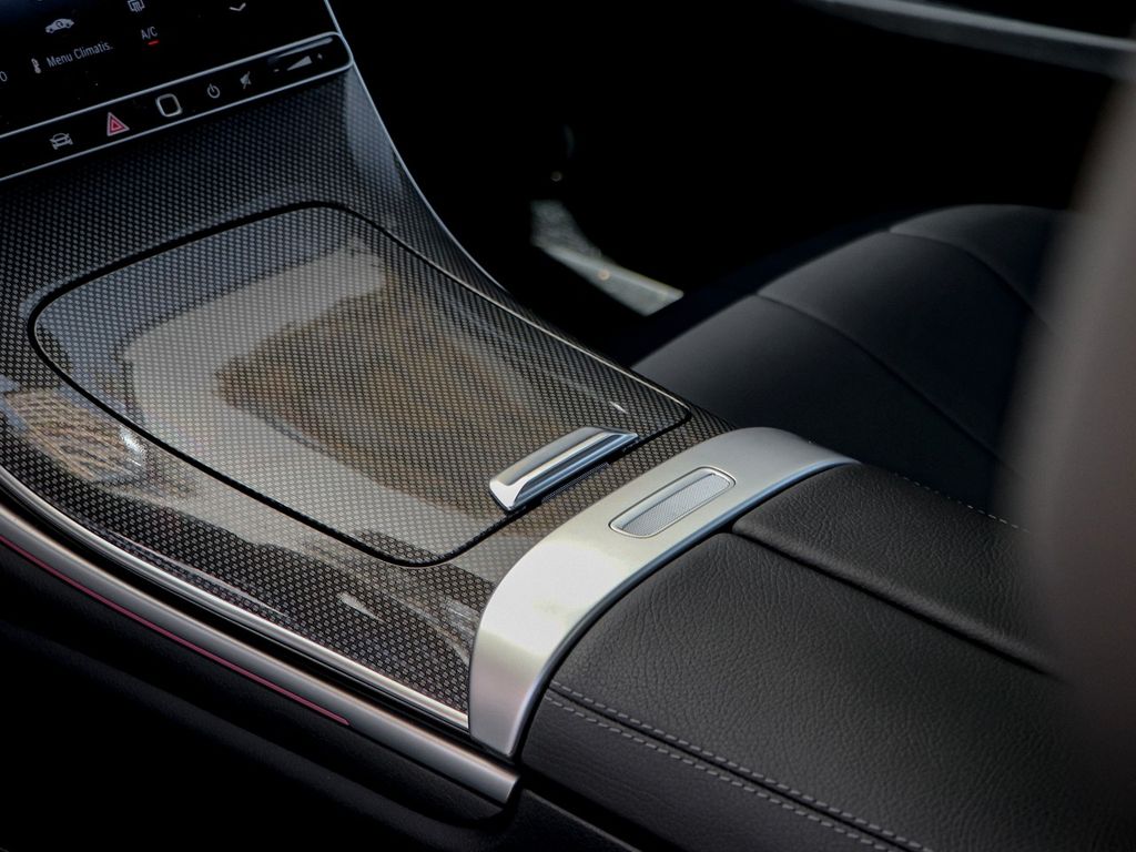 Mercedes-Benz CLE 220 2025