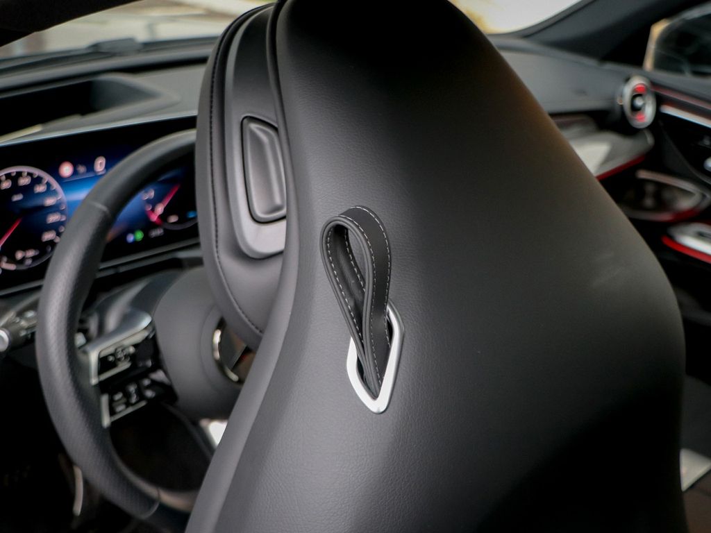 Mercedes-Benz CLE 200 2025