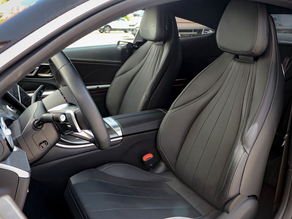 Mercedes-Benz CLE 220 2025