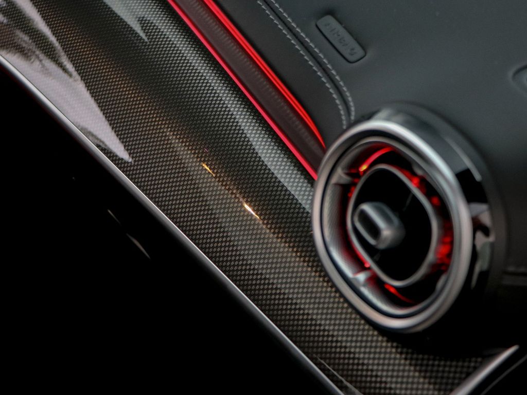 Mercedes-Benz CLE 200 2025