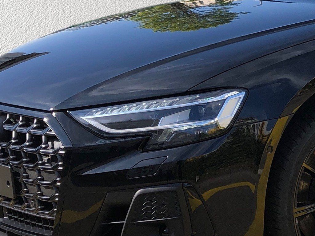 Audi S8 2024
