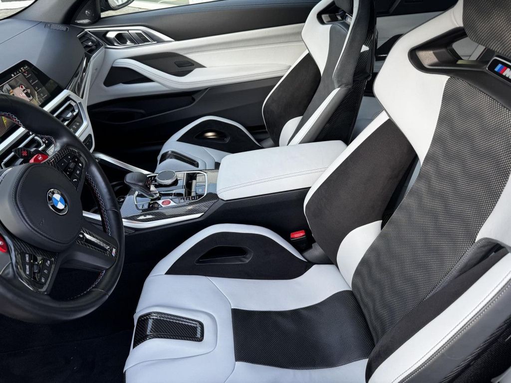 BMW M4 2023