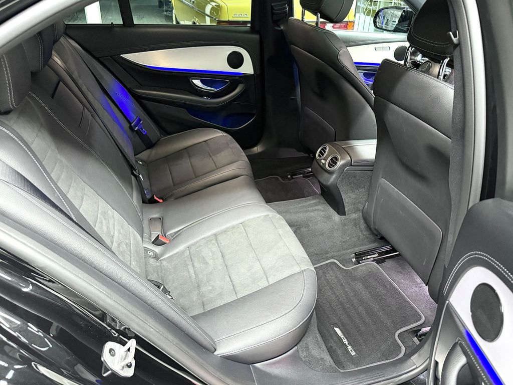 Mercedes-Benz E 300 2020