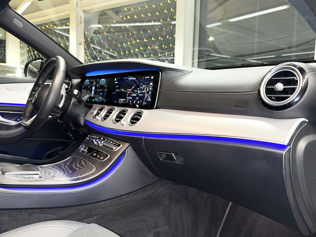 Mercedes-Benz E 300 2020