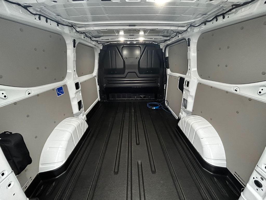Ford Transit Custom 2025