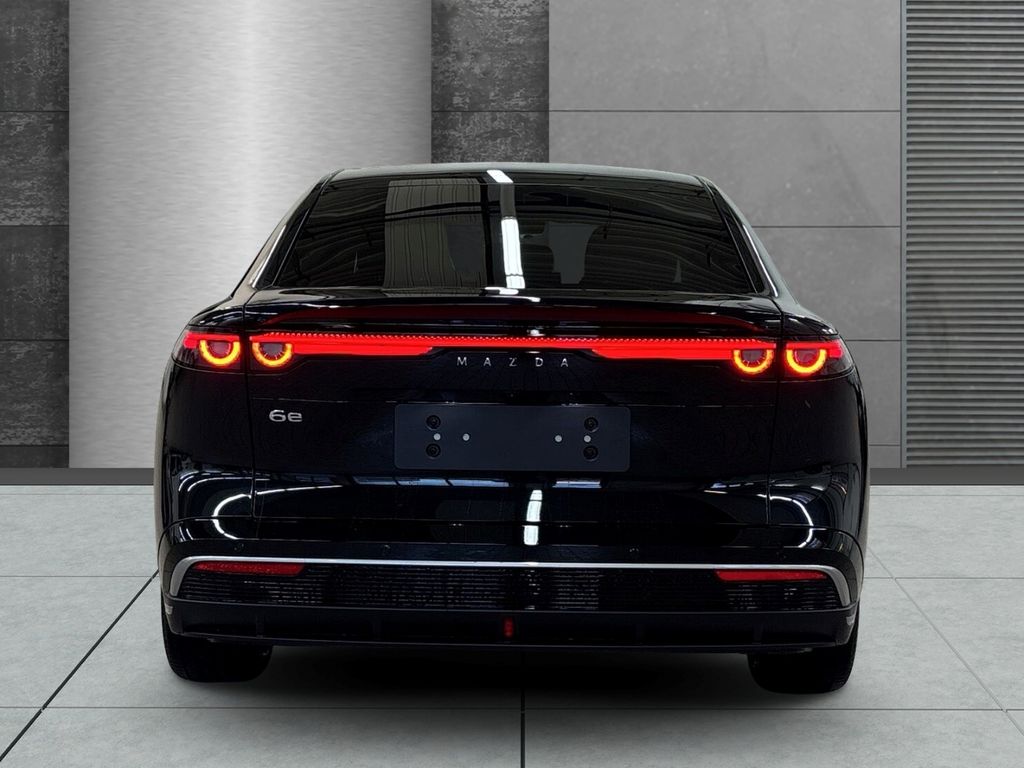 Mazda 6e