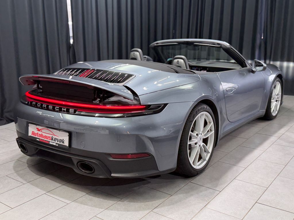 Porsche 992 2025