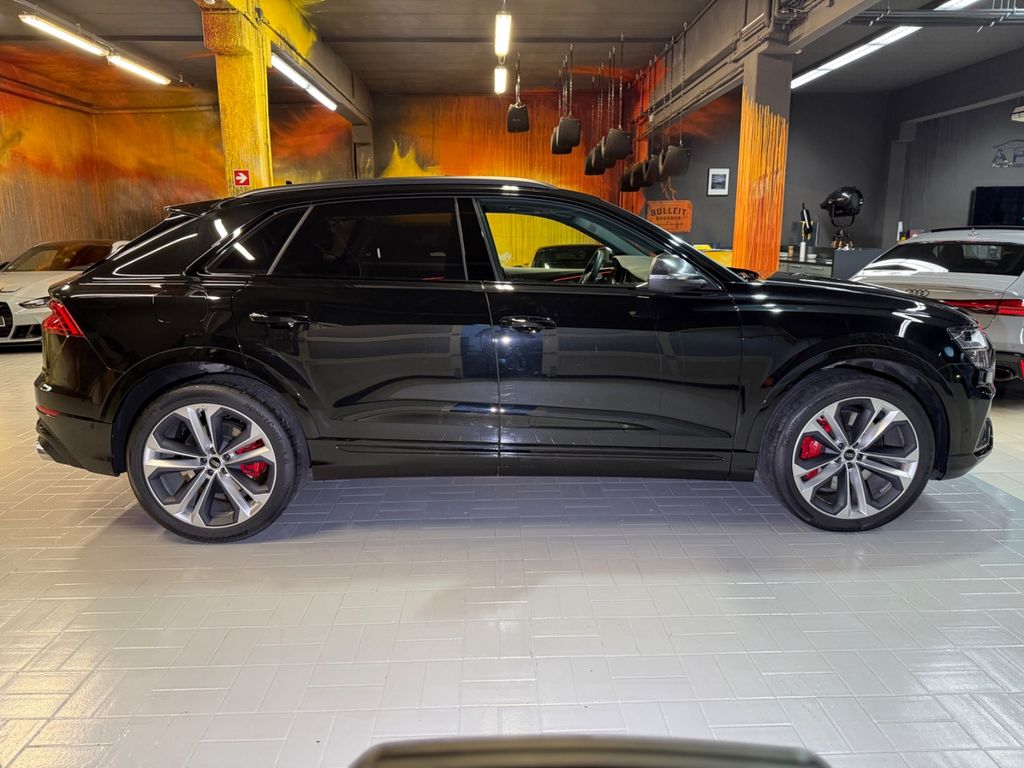 Audi SQ8 2023