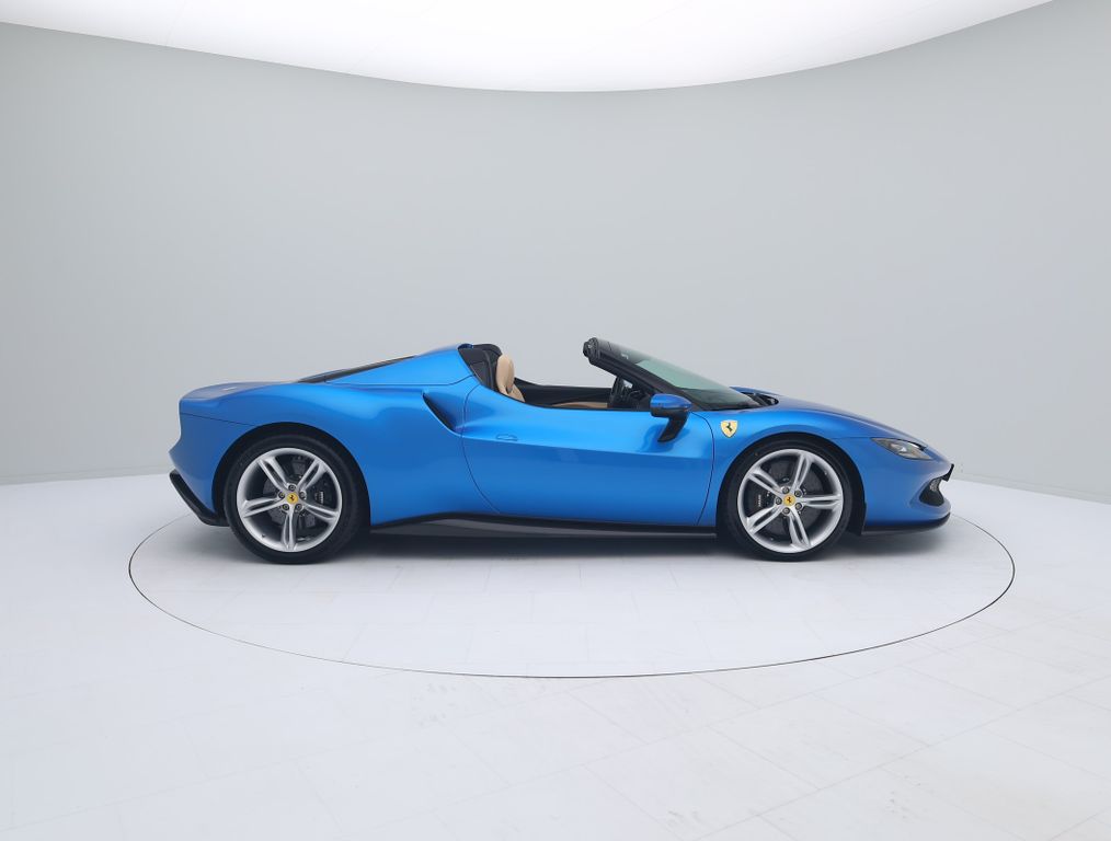 Ferrari 296 GTS 2022