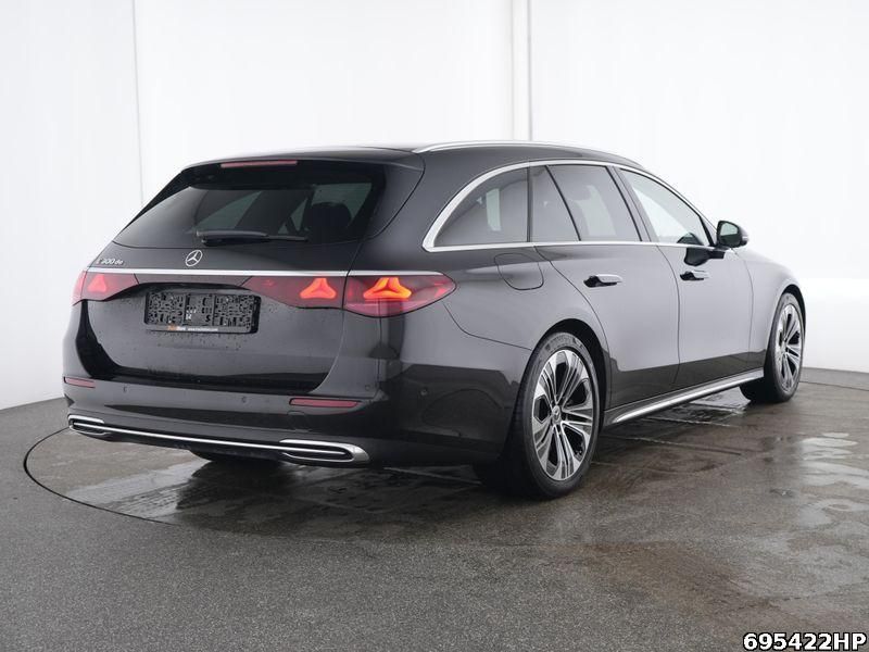 Mercedes-Benz E 300 2024