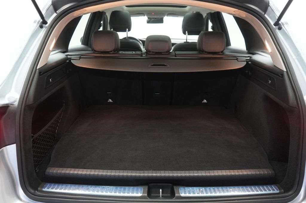 Mercedes-Benz GLC 300 2020