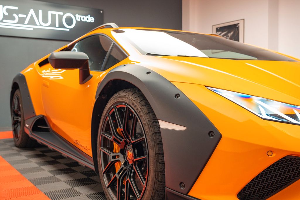 Lamborghini Huracán 2024