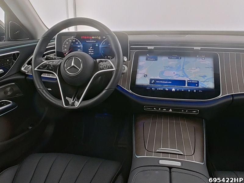 Mercedes-Benz E 300 2024