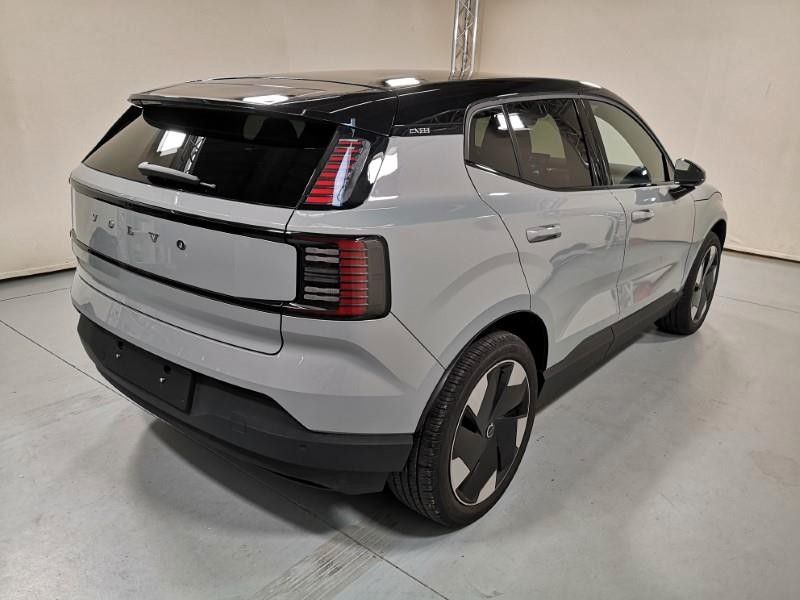 Volvo EX30 2024