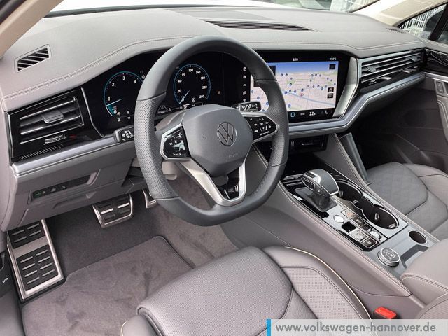 Volkswagen Touareg 2025