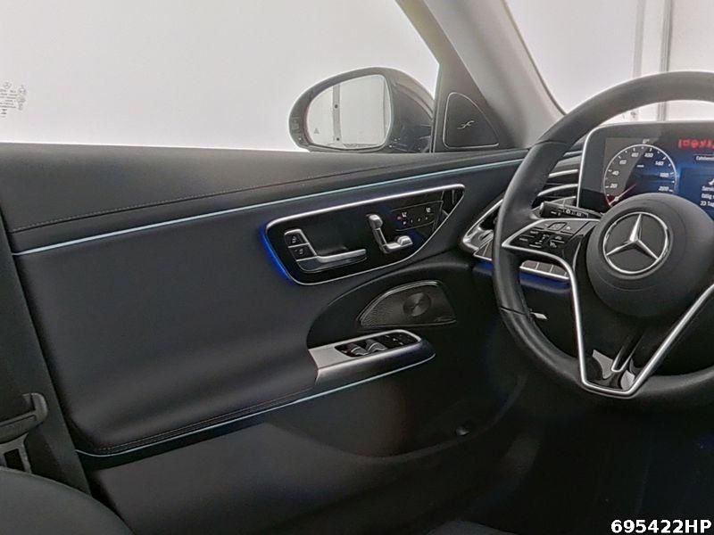 Mercedes-Benz E 300 2024