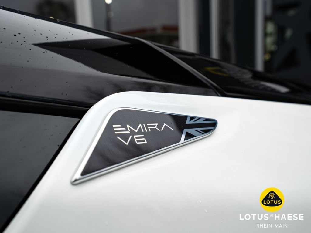 Lotus Emira 2026