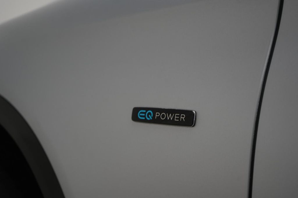 Mercedes-Benz GLC 300 2020