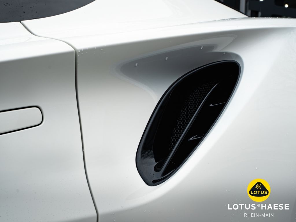 Lotus Emira 2026
